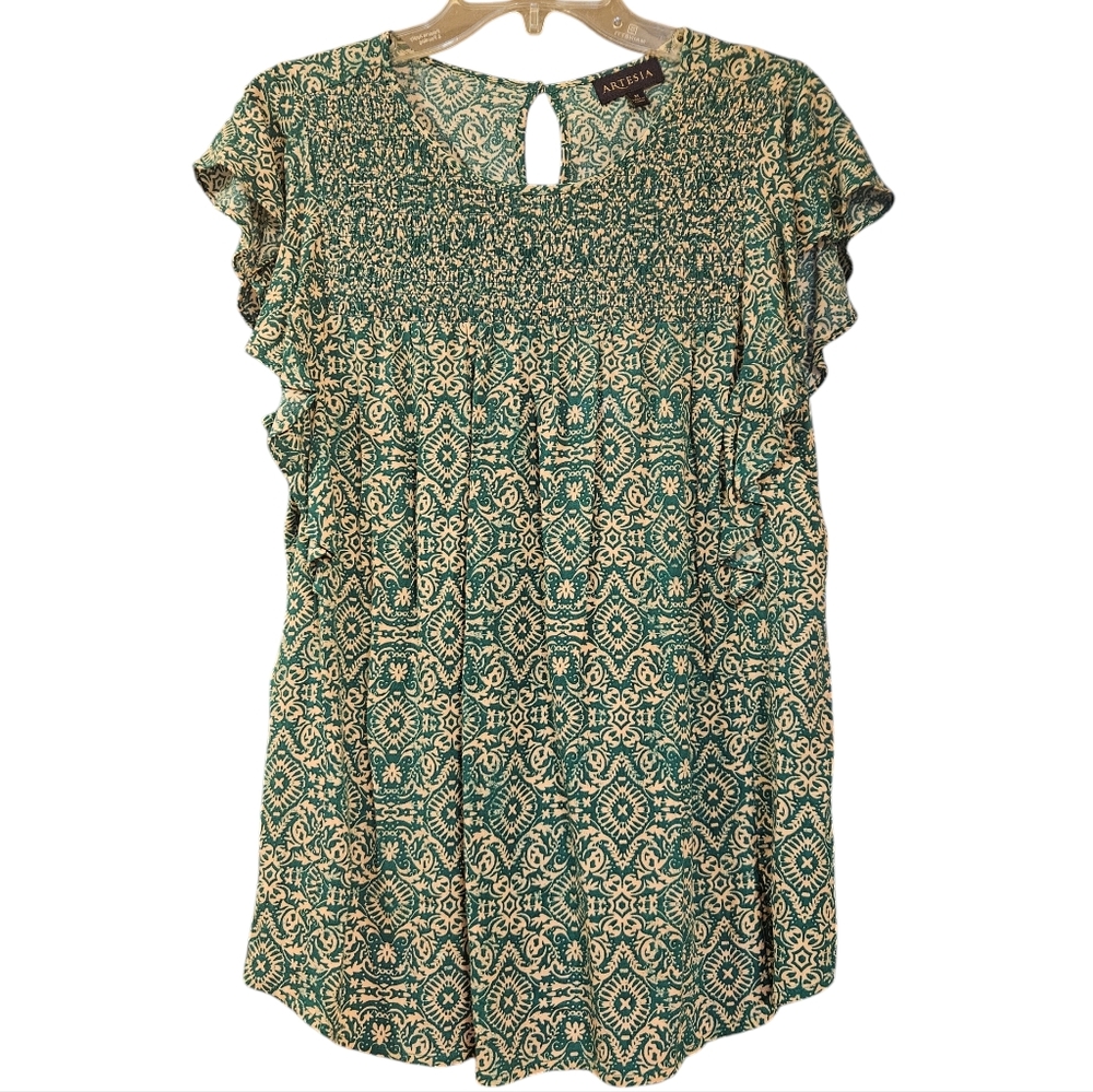 Artesia smocked tunic with cropped butterfly sleeves, size medium